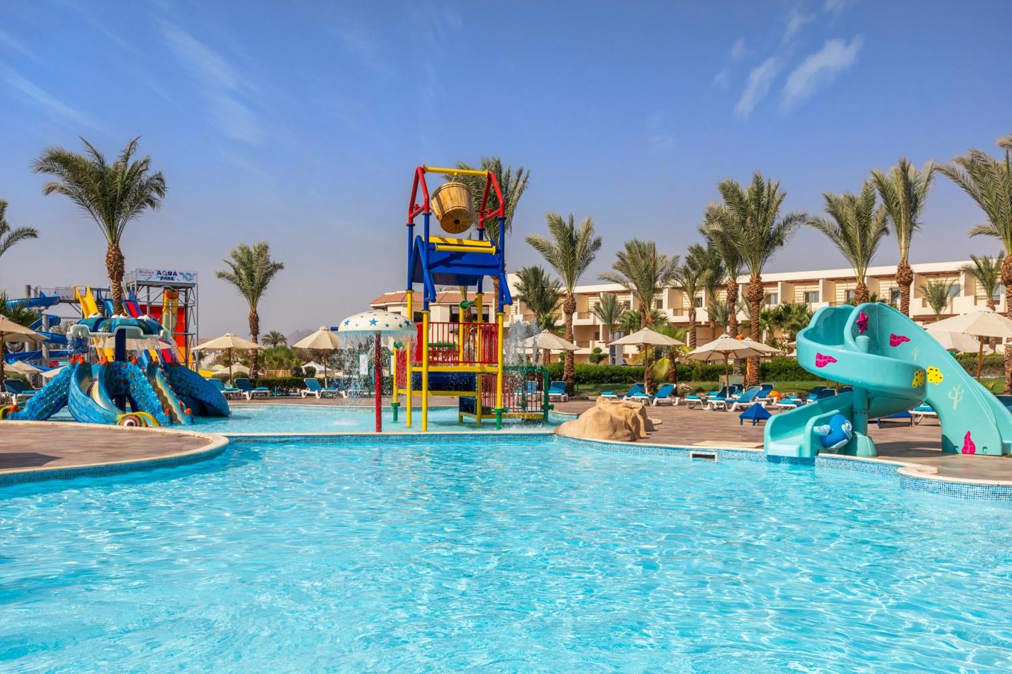 ホテル Xperience Kiroseiz Parkland シャルム・エル・シェイク エクステリア 写真 Aqua Park at Hilton Hurghada Resort